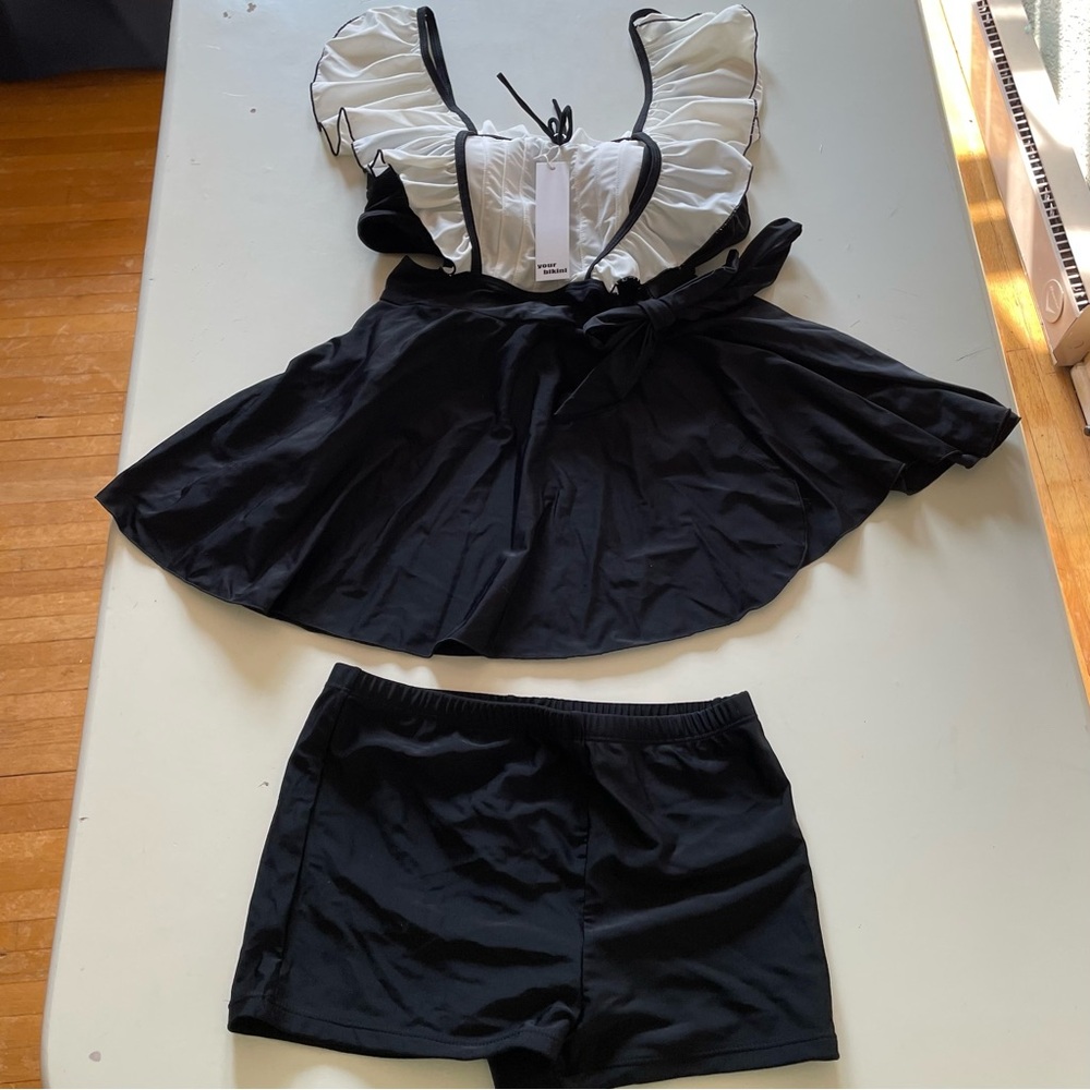 Black & White dressy 2-piece swimsuit